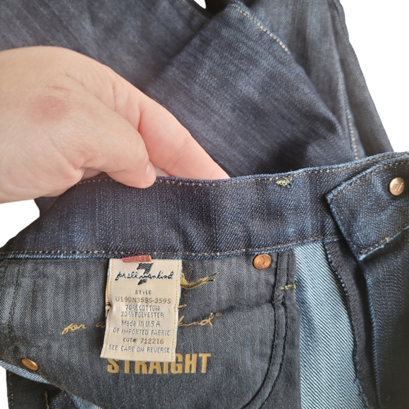 7 for all mankind Gold Digger Dark Wash Straight Jeans - Picture 6 of 6